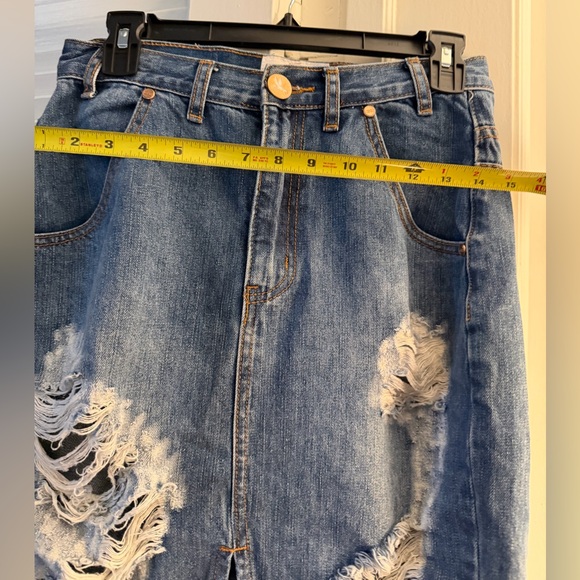 Pre owned One Teaspoon Cadillac denim skirt , size 27 - high waist / longline - Picture 5 of 8